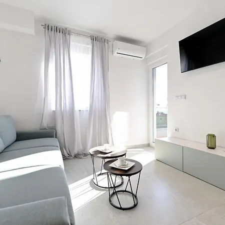 Holiday home Crowonder Complex M&m Sky View With Swimming Pool Vir